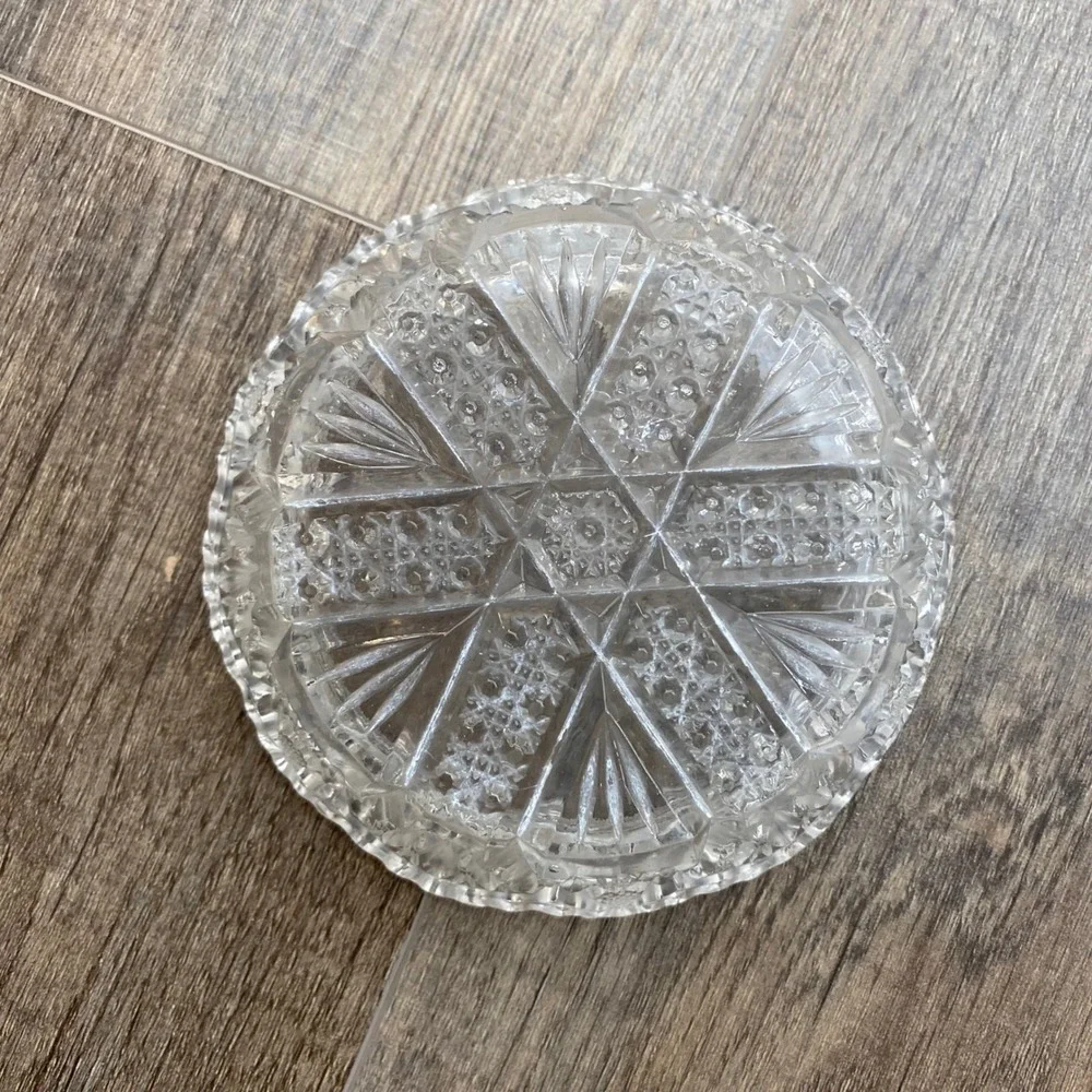 Vintage Clear Pressed Glass Candy Dish Starburst Scalloped Sawtooth Rim 5.25 In.